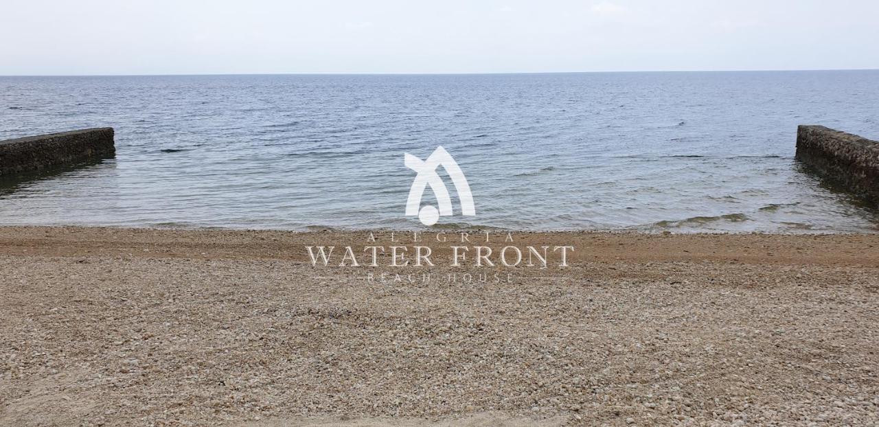Alegria Water Front Beach House Bagian luar foto